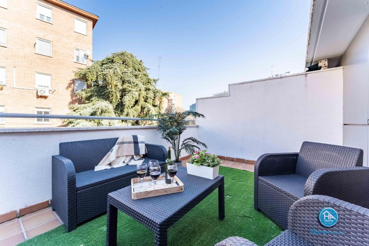 Super Deluxe Villa With Free Parking Madrid Center Exterior photo