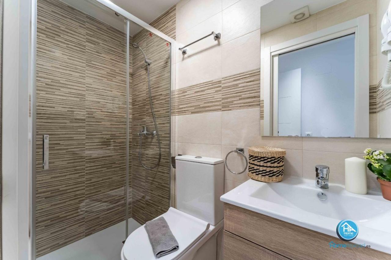 Super Deluxe Villa With Free Parking Madrid Center Exterior photo