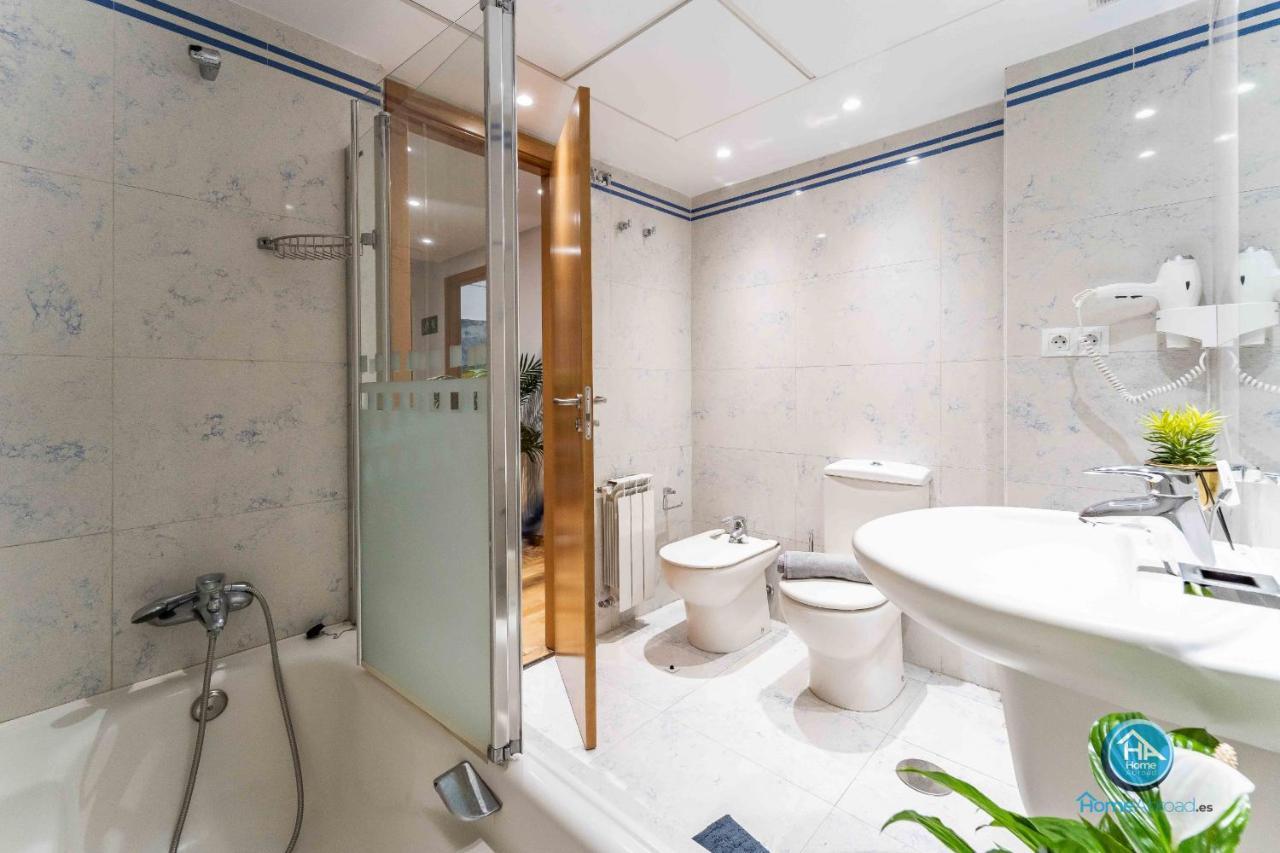 Super Deluxe Villa With Free Parking Madrid Center Exterior photo