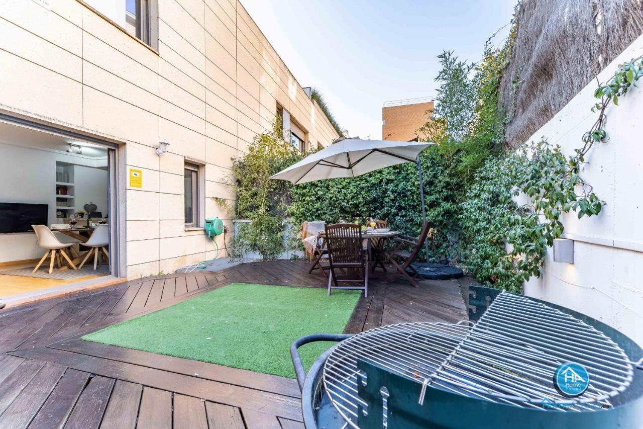 Super Deluxe Villa With Free Parking Madrid Center Exterior photo